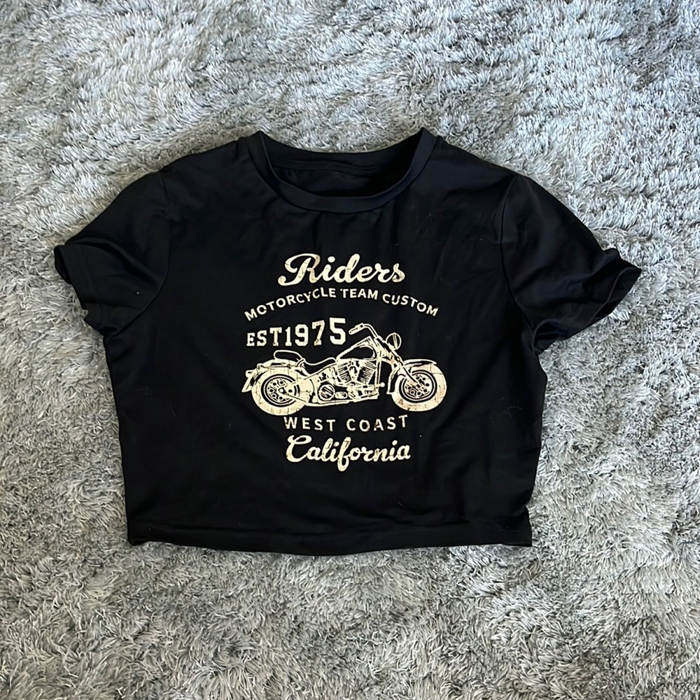 Black crop top
